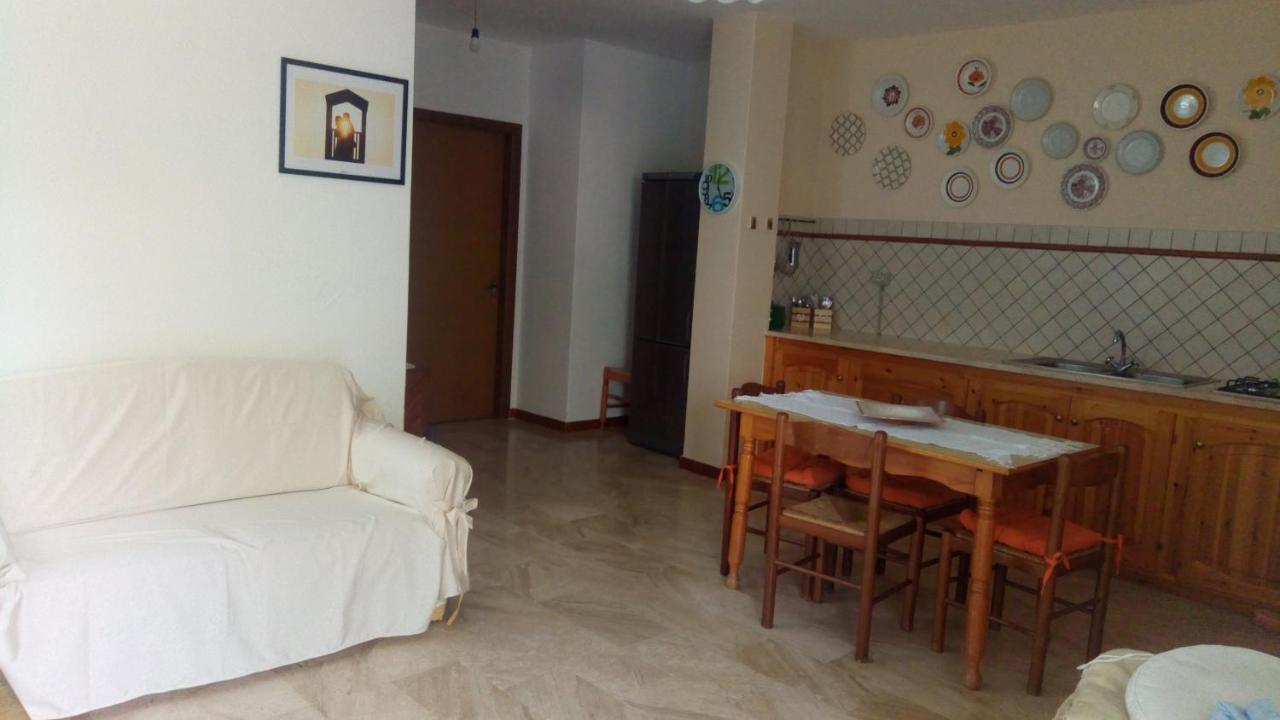 Appartamento Titina Jerzu ภายนอก รูปภาพ